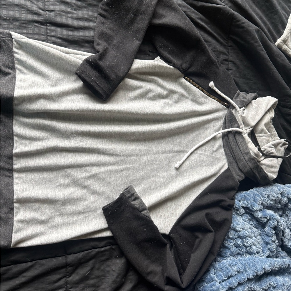 Black and Gray Hoodie Sweater